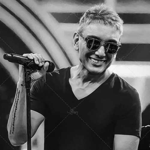 دانلود آهنگ آغوشتو به غیر من به روی هیچکی وا نکن از شادمهر